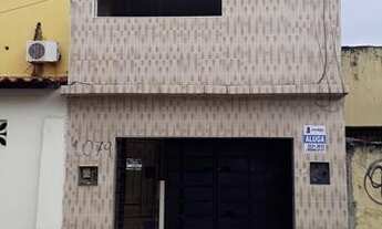 Imagem: ÓTIMA CASA COM 02 QUARTOS, SALA DE ESTAR