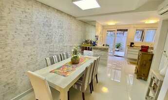 Imagem 2: Lindo sobrado mobiliado, a venda em ótima localização no condomínio Pacific, Xangri-Lá