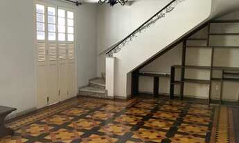 Imagem: Casa para venda tem 240 metros quadrados