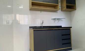 Imagem 5: 1/4 e sala, perfeito e lindo! Armários nos cômodos, Garagem e Infraestrutura!