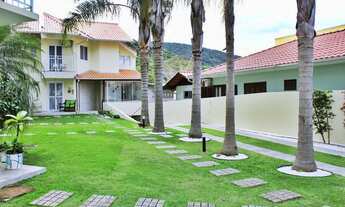 Imagem 3: Sobrado para aluguel de temporada - Praia de Bombas, Bombinhas SC