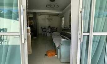 Imagem 3: Casa para aluguel e venda tem 180 metros quadrados com 5 quartos