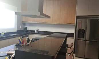 Imagem 5: Casa Térrea 4 Suítes e piscina, terreno de 1.000 metros