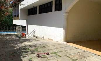 Imagem 6: Casa Duplex, para aluguel, possui 296 m² com 5 Suítes - Dunas