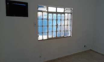 Imagem 4: Casa de 2 quartos na Pedro Ferreira - Jardim Catarina