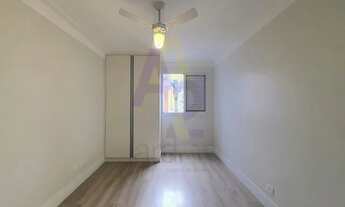 Imagem 4: Apartamento reformado com 2 dormitórios, 1 vaga em ótima localização no Jd. Paulista