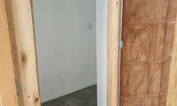 Imagem 4: Alugo Sobrado Geminado Novo