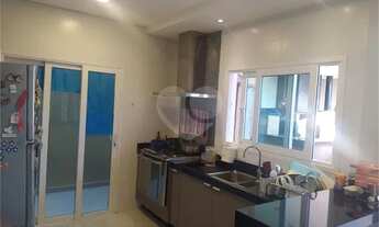 Imagem 4: Sobrado no Wanel Ville excelente condomínio