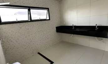 Imagem 4: Casa de esquina com 338m² na Cidade Alpha com piscina