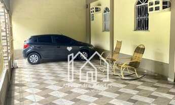 Imagem: Casa para venda tem 322 metros quadrados