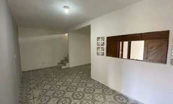 Imagem 5: Iv Casa para venda possui 10 metros quadrados com 2 quartos em Farolândia - Aracaju - SE