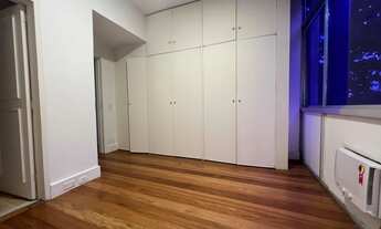 Imagem 3: Leblon quadra da praia 3 quartos 1 suíte.- Rio de Janeiro - RJ