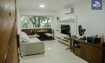 Imagem 4: Apartamento nascente, reformado, 03 quartos, sendo um de suíte e outro de serviço, 84m² na