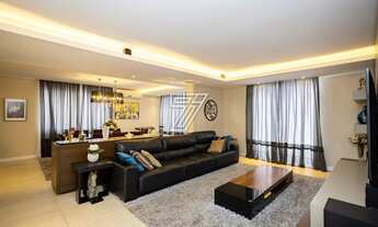 Imagem 7: Casa de condomínio para venda possui 415 metros quadrados com 4 quartos em Seminário - Cur