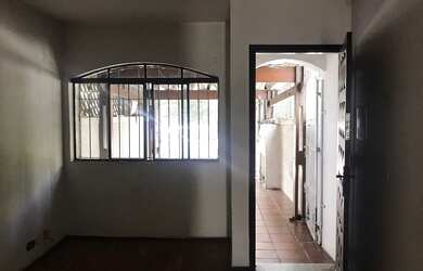 Imagem 2: Aluga-se casa na região do Jardim Ester