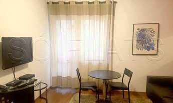 Imagem 2: Flat mobiliado com 42m² com quarto, sala, cozinha completa e banheiro, a 200 m da Av. Paul