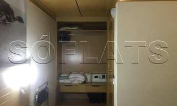 Imagem 4: Paulista Classic com serviços, mobiliado, muito bem localizado, a poucos metros da Paulist