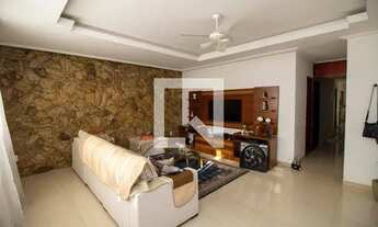 Imagem 3: Casa para Aluguel - Brás de Pina, 2 Quartos, 480 m2