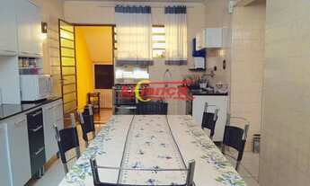 Imagem 7: BELISSIMO SOBRADO COM 3 SUITES , 2 VAGAS DE GARAGEM - 180M² - JD VILA GALVÃO