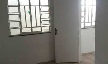 Imagem 7: Alugo - Imóvel na Pedro Ferreira - Jardim Catarina