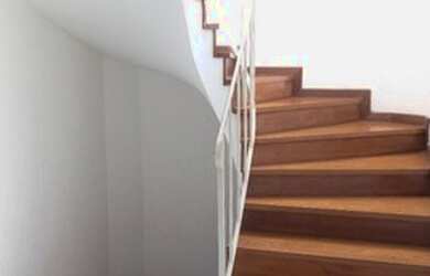 Imagem 6: Sobrado para venda tem 658 metros quadrados com 5 quartos, espaço Gourmet e piscina aqueci