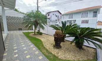 Imagem 2: S-Belíssima casa à venda no Centro Histórico de São José/SC