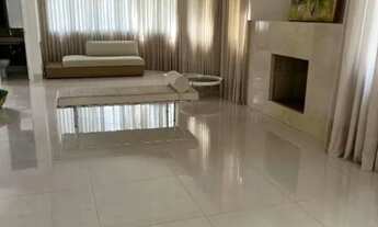 Imagem 2: Casa à venda em Santana de Parnaíba, Alphaville, com 4 quartos, com 382 m², Residencial On