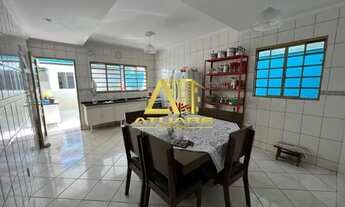 Imagem 7: Casa com 03 dormitórios sendo 1 suíte com varanda, sala, 02 banheiros, cozinha, área de se