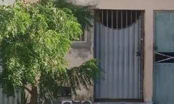 Imagem: Vende-se sobrado, são duas casas