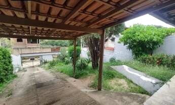 Imagem 2: Casa residencial com belo jardim à venda no Bairro Filadélfia