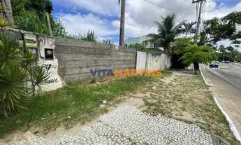 Imagem: Terreno de 995m² em frente à Lagoa das