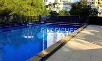 Imagem 4: Apartamento de Luxo à Venda em Salvador-BA: 4 Quartos, 1 Suíte, 2 Salas, 4 Banheiros, 2 Va