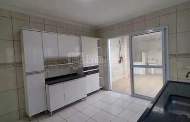 Imagem 6: ACEITA FINANCIAMENTO Lindo sobrado Comercial Residencial no Jardim Bertioga