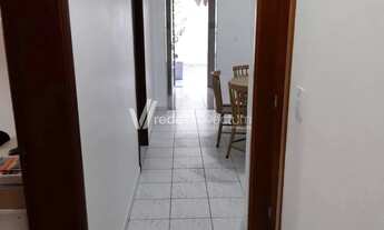 Imagem 4: Casa à venda no bairro Mauro Marcondes com 4 quartos, 1 suíte e 3 vagas cobertas