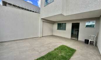 Imagem 2: Casa com 3 Quartos e 2 banheiros à Venda, 130 m² por R$ 580.000