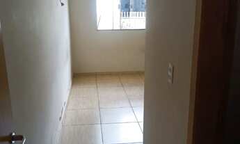 Imagem 5: Casa geminada para alugar em Marialva com 3 quartos no Jardim São Pedro