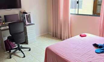 Imagem 7: OPORTUNIDADE ÚNICA! Linda casa na Av. buritis! 1000m²! Cond. Flor de Lis! 2 casas no lote!