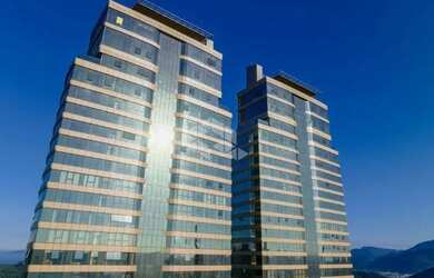 Imagem 3: Apartamento 4 suítes com vista mar na Barra Sul em Balneário Camboriú