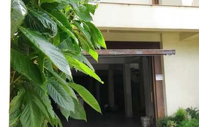 Imagem 3: CASA / SOBRADO 5D e 10 vagas 3 Banheiros - Pátio enorme c/ Jacuzi e Pergolado