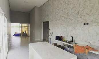 Imagem 4: Casa de condomínio a venda possui 163 metros quadrados com 3 suítes, Condomínio Belvedere