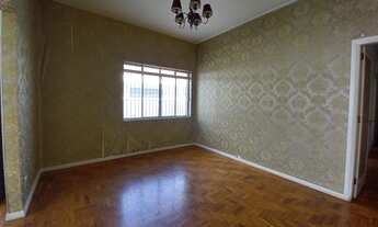 Imagem 6: Casa para aluguel e venda possui 480 metros quadrados com 4 quartos