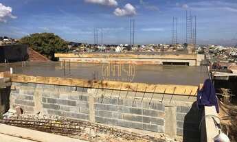 Imagem 3: Belas Casas Geminadas individuais (em obras) no bairro Santa Helena, Contagem. Oportunida
