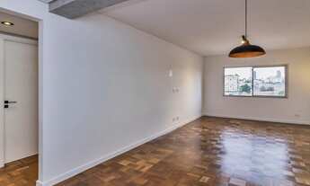 Imagem 3: Apartamento reformado com 2 dormitórios e 1 vaga localizado em Pinheiros!