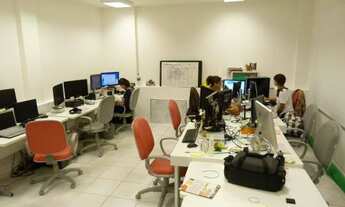 Imagem 2: Prédio Triplex para aluguel e venda tem 265 m2 em Laranjeiras