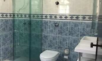 Imagem 3: Casa para Venda em Cotia, Jardim Leonor, 4 dormitórios, 2 banheiros, 2 vagas