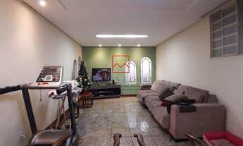 Imagem 2: Oportunidade - Casa com 5 quartos, 3 suítes, 3 lojas - COMERCIAL no Salgado Filho