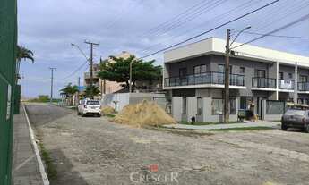 Imagem 2: Sobrado para venda com 3 quartos no Balneário Inajá em Matinhos