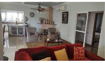 Imagem 7: Casa Alto Padrão com 4 dormitórios sendo 1 suíte