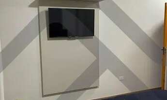 Imagem 2: Casa Nova e Sofisticada em Condomínio Fechado