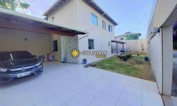 Imagem 2: Casa para venda possui 230 metros quadrados com 3 quartos em Trevo - Belo Horizonte - MG